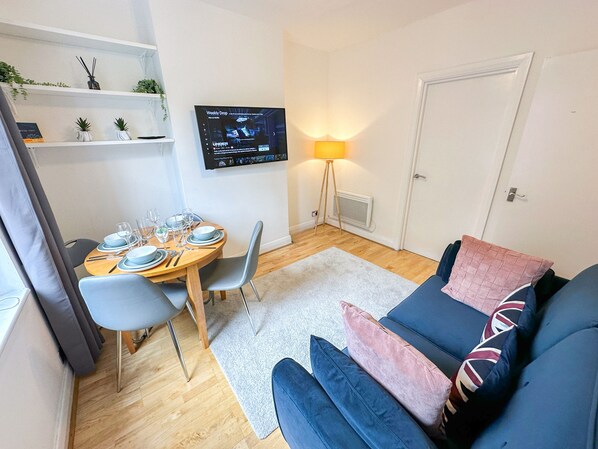 London's Cozy 1-bedroom flat with FREE Wi-Fi in Shoreditch, Hackney, Old Street