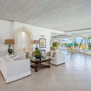 Reception Lounge
