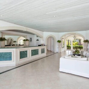 Sugar Hill Reception Desk