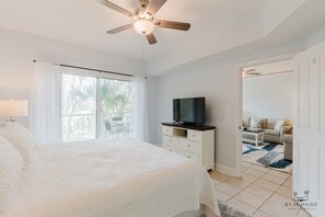 2114 Windsor Place - King Bedroom with Porch