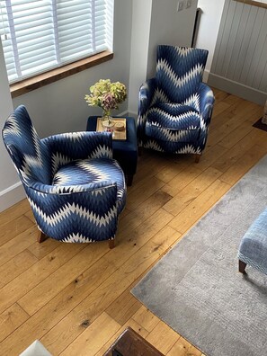 Striking arm chairs, super comfortable too. 