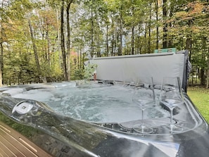 Bain à remous extérieur