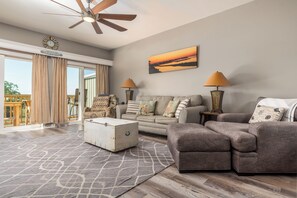 002 Bayou Heron #2B Bayou Heron Pet-Friendly Condo