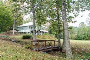 "Couldn’t recommend more.  A great mountain getaway." -Marc