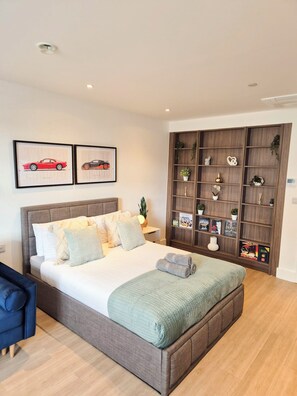 cozy Studio Apartment with Lift & FREE High-Speed Wi-Fi near Regent's Park
