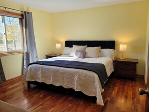 Master Bedroom
King Size
