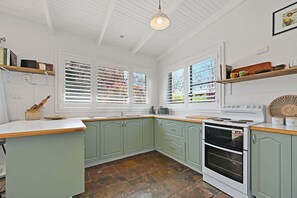 Kitchen + NESPRESSO Coffee Machine + Breakfast Bar/Stools
