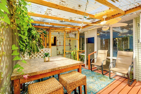 Plant City Vacation Rental | 5BR | 3.5BA | 3,200 Sq Ft | Step-Free Access