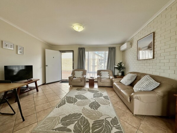 Barmup Accommodation at Middleton Mews (1006)