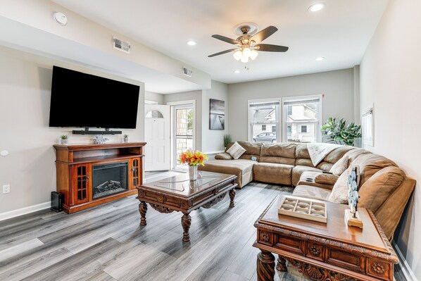 Ocean Gate Vacation Rental | 3BR | 1BA | Step-Free Access | 1,500 Sq Ft