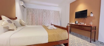 Xenious Cashew Leaf Eco Resort - Goa 