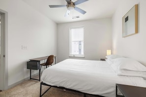 Unit 1 - Bedroom 1 - Queen bed