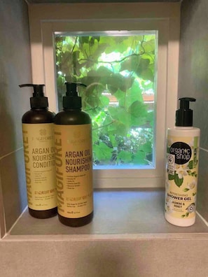 Équipements de salle de bain