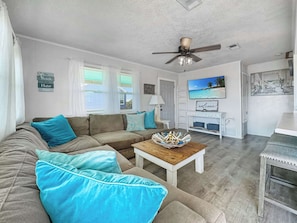 Relax and enjoy yourself in the comfy and airy living area