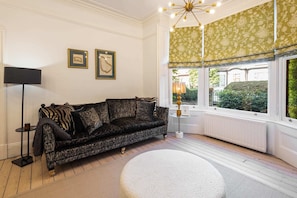 The Green, Eaglescliffe - Host & Stay