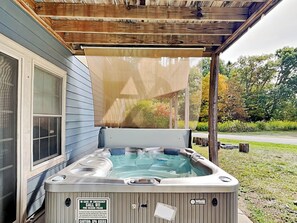 Private Hot Tub