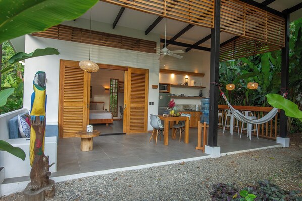 Villa Lapa Fachada cocina equipada hamaca sala de estar
