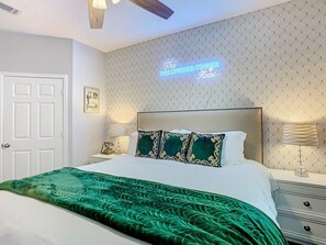 Cozy King Size Bed in Master Bedroom