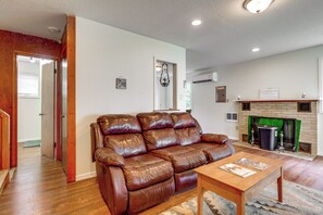 Living Room | 1st Floor | Mini-Split A/C & Heating | Free WiFi | Smart TV