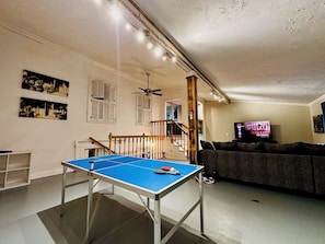 Spielezimmer