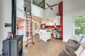 Living Room | 2-Story Cabin | Electric Heating | Wood-Burning Stove