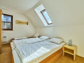 Bedroom, Wood, Bed, Floor, Flooring, Bed Sheet, Bedding, Home, Bed Frame, Room