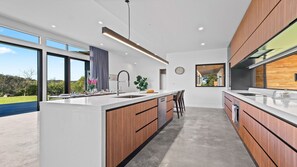 Rockleigh Retreat | Chef's Kitchen