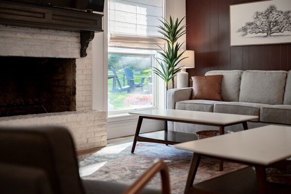 Open living area overlooks large, beautiful backyard!