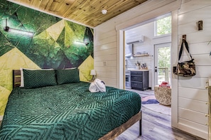 Private bedroom