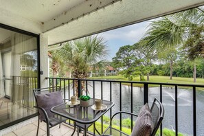 Private Balcony | Pond View | 5 Mi to Pier Park