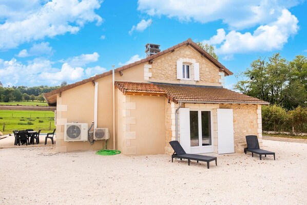 Extérieur maison de vacances [été]