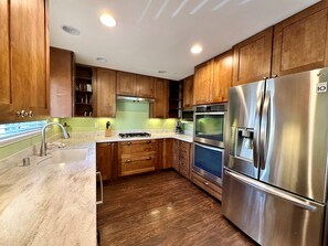 Kitchen - Kitchen