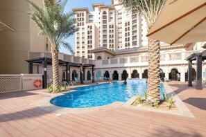 Free pool for guest access