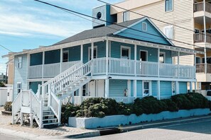High Tide, Unit A,  is the upper floor.
