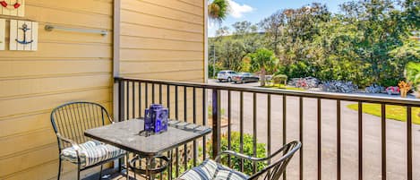 Hilton Head Island Vacation Rental | 1BR | 1BA | Step-Free Entry | 528 Sq Ft