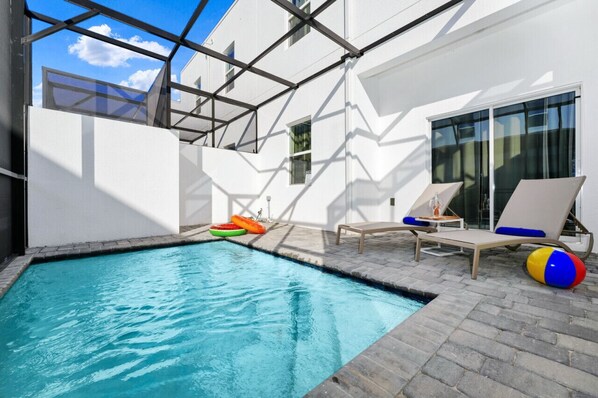 Dive into fun in your very own fully fenced pool paradise!