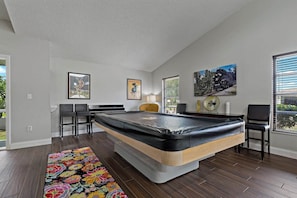 Pool table