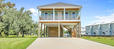 Welcome to High Tide Beach House!