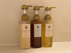 Unit bath