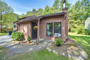 Townhome Exterior | Keyless Entry