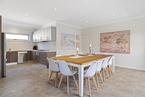 Kitchen/Dining Area