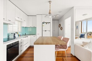 Kitchen/Dining Area