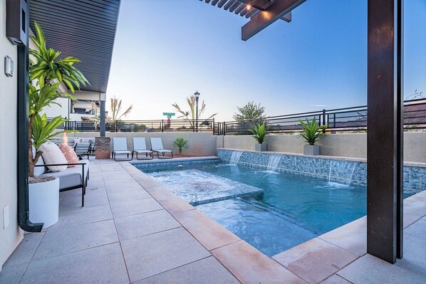 30 - Backyard oasis with pool, hot tub, stunning views & firepit
