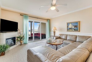 This gorgeous Waterfront Condo sleeps 8 in comfort and style.