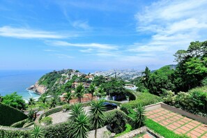 City view,Sea view