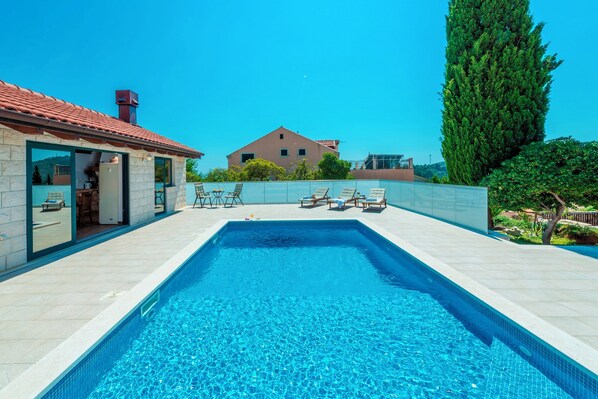 Private swimming pool