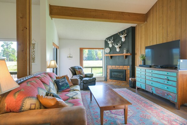 Pagosa Springs Vacation Rental | 2BR | 3BA | 2 Steps Required | 1,530 Sq Ft