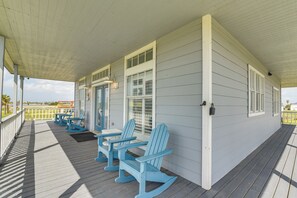 Wraparound Porch | Intracoastal Waterway Views