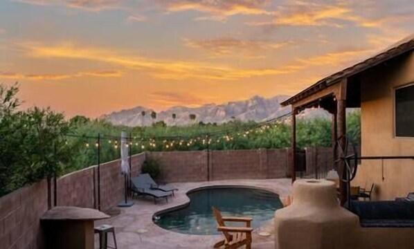 Back Yard View of Catalina Mountains