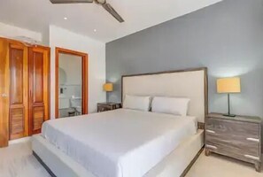 Stunning 2-BDR apartment with pool/sea view I-403 (1256)